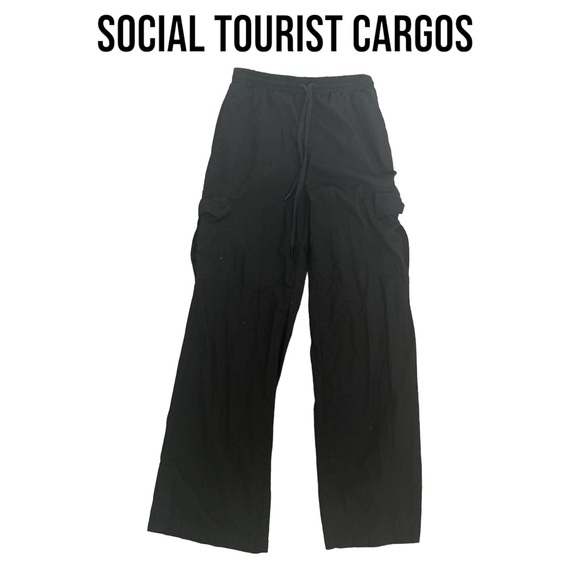 Social Tourist Black Cargo Pants - Picture 1 of 2